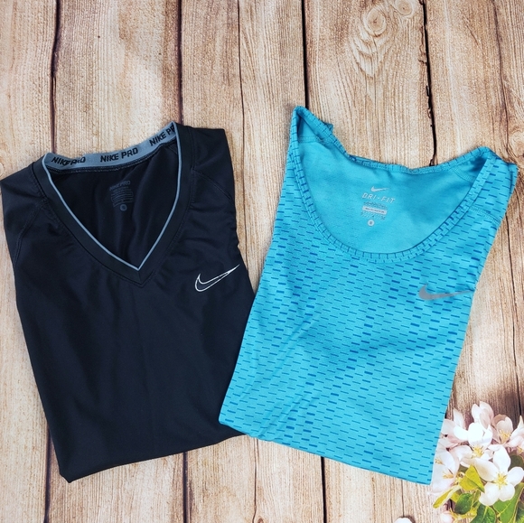 NIKE Workout Tops set of two: Blue Tank Black Tee - Picture 1 of 14